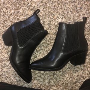 H&M boots 👢